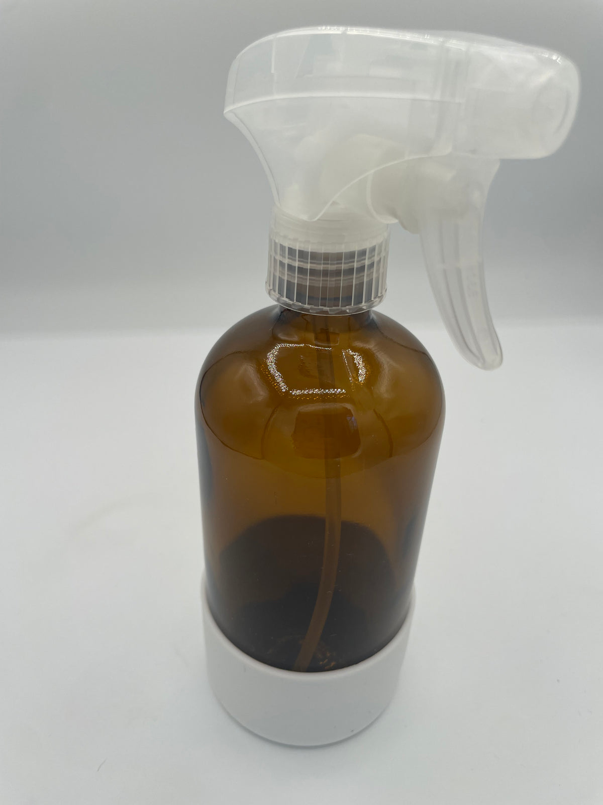The Bottle Shoppe - 16oz Amber Spray Bottle with Silicone Sleeve