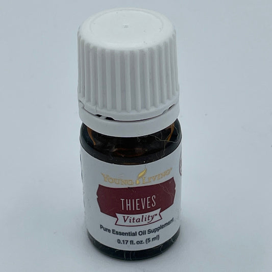 Young Living Essential Oil - Thieves