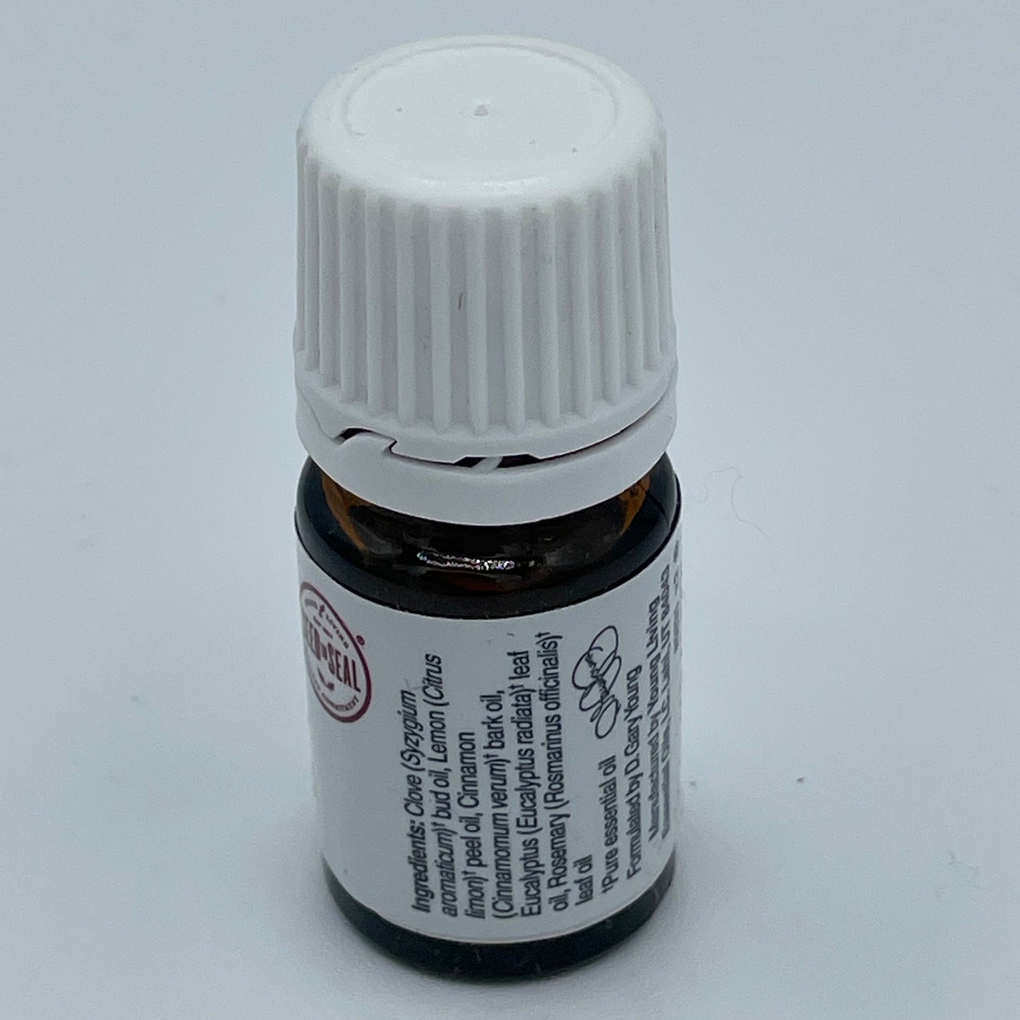 Young Living Essential Oil - Thieves