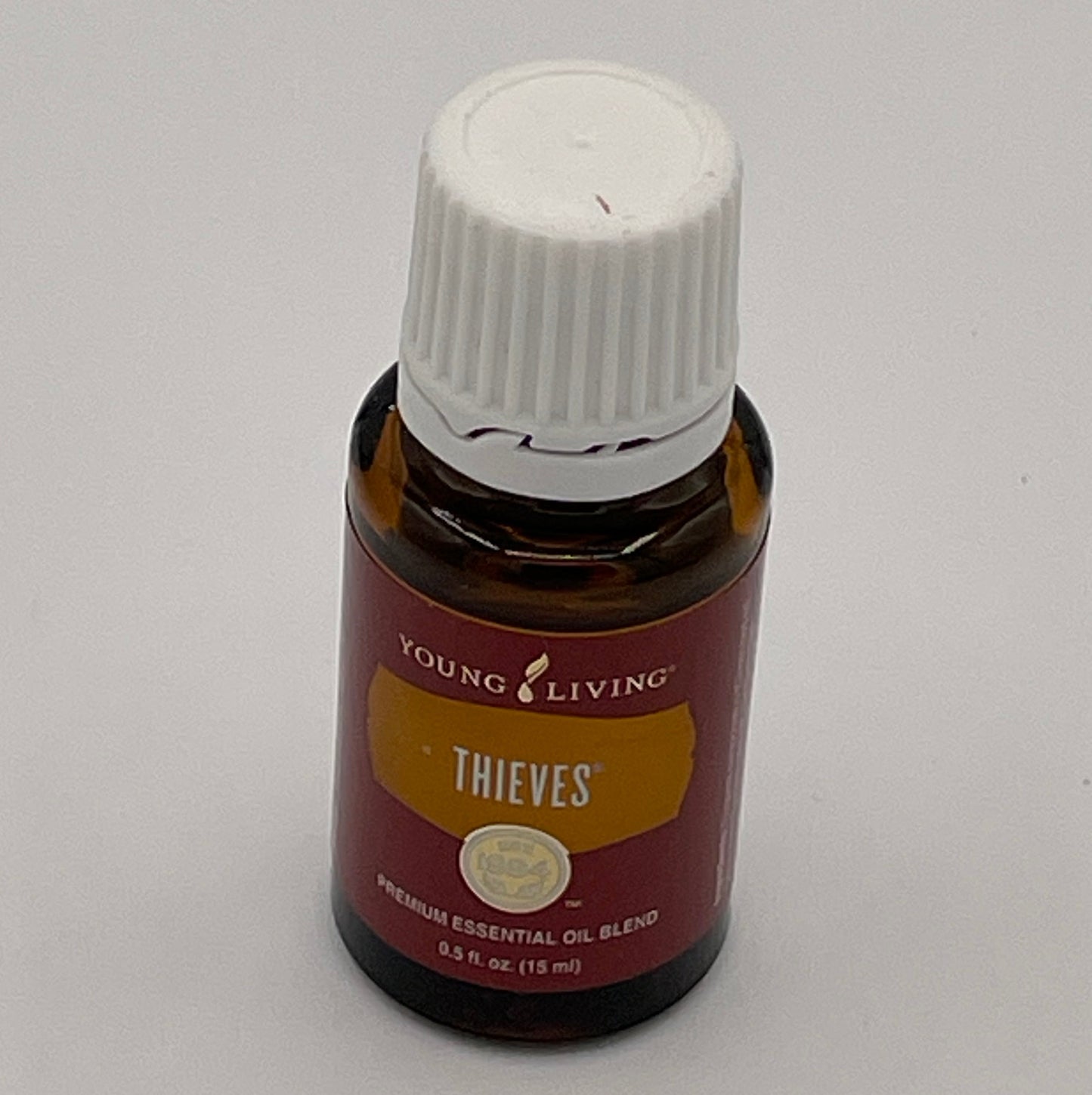 Young Living Essential Oil - Thieves 10ml